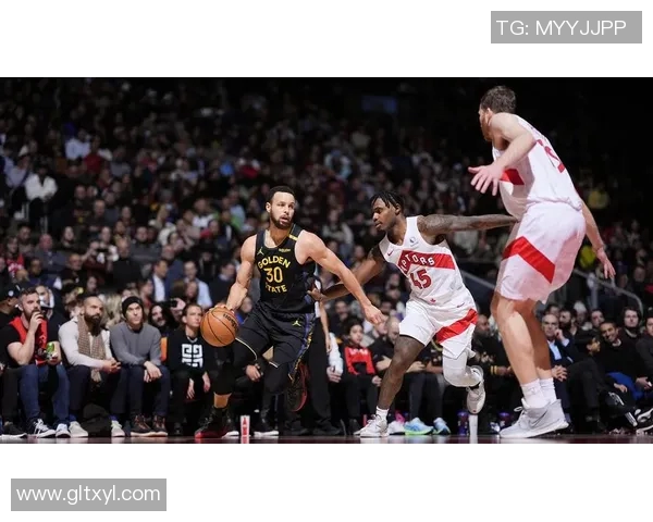 2016年NBA总决赛勇士队与猛龙队的精彩对决回顾与分析 2016年NBA总决赛勇士队与猛龙队的精彩对决回顾与分析